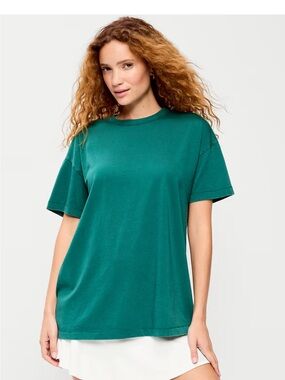 Old navy t-shirt